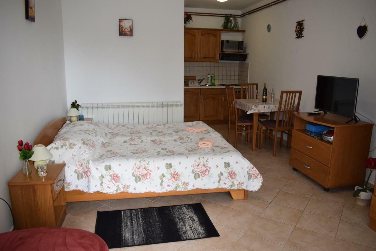 Apartments K&D Novi Vinodolski Zewnętrze zdjęcie